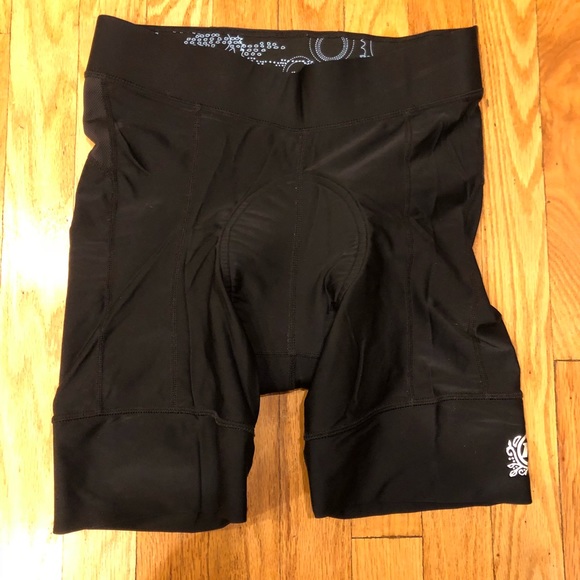 novara bike shorts women's
